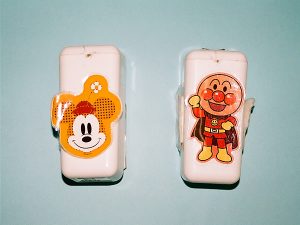 ミッキーちゃんとむし歯さがすよ／アンパンマンにばい菌とってもらうよ